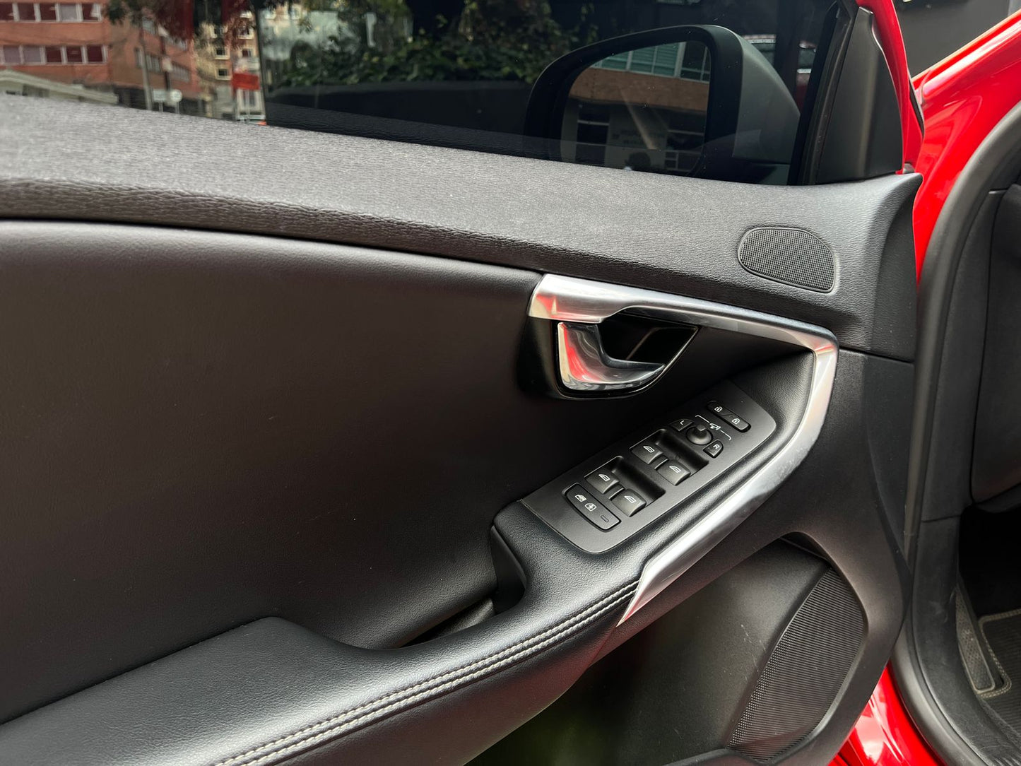 Volvo V40 T4 R-Design Modelo 2019