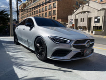 Cargar imagen en el visor de la galería, Mercedes-Benz CLA 180 Modelo 2022

