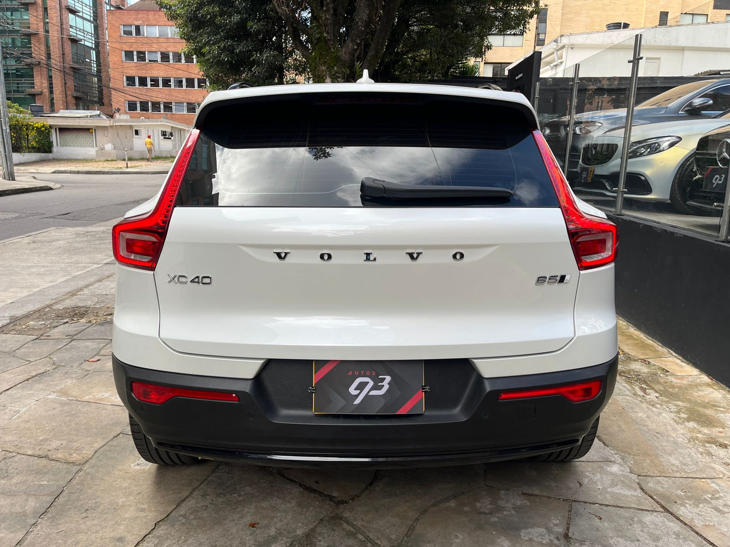 Volvo XC40 B5 Polestar Modelo 2023 - Autos 93