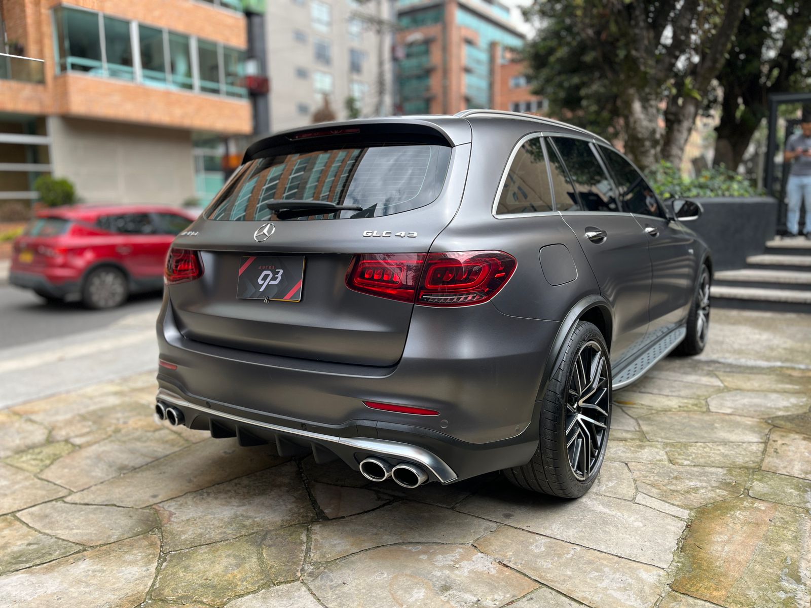 Mercedes-Benz GLC 43 AMG 4MATIC Modelo 2020 - Autos 93