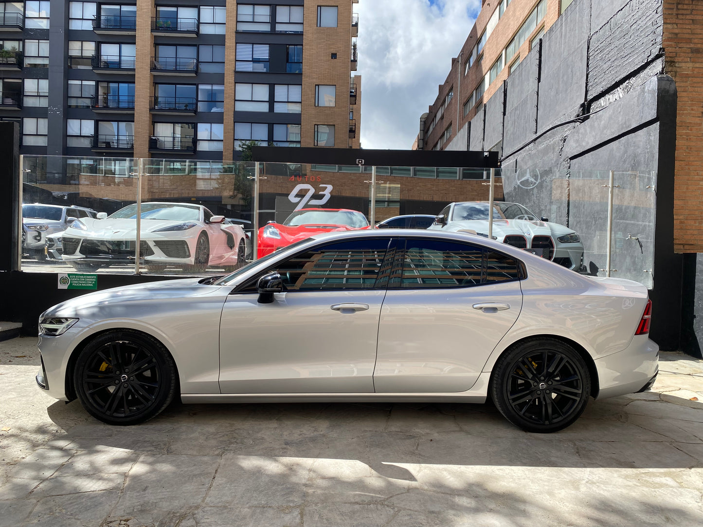 Volvo S60 T5 R-Design Modelo 2021 - Autos 93