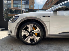 Cargar imagen en el visor de la galería, Audi E-Tron Sportback 55 Quattro Modelo 2022
