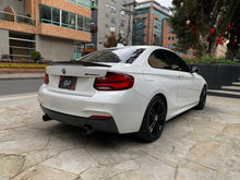 Cargar imagen en el visor de la galería, BMW M240I Coupé Modelo 2021
