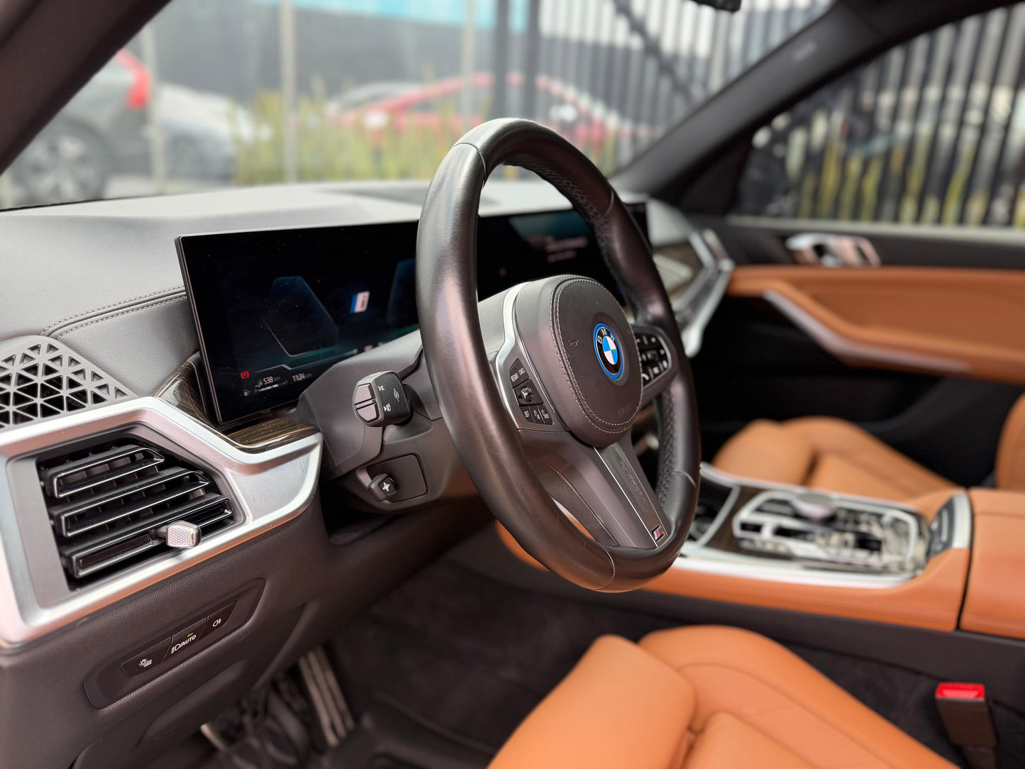 BMW X5 xDrive50e M Modelo 2024 - Autos 93