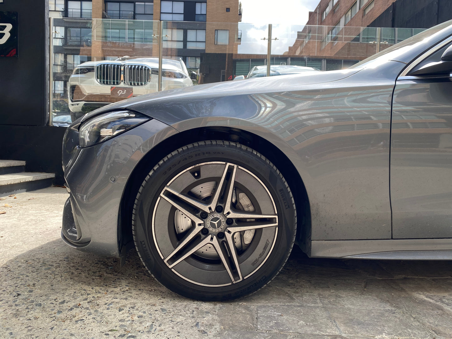 Mercedes-Benz C200 Híbrido Modelo 2025 - Autos 93