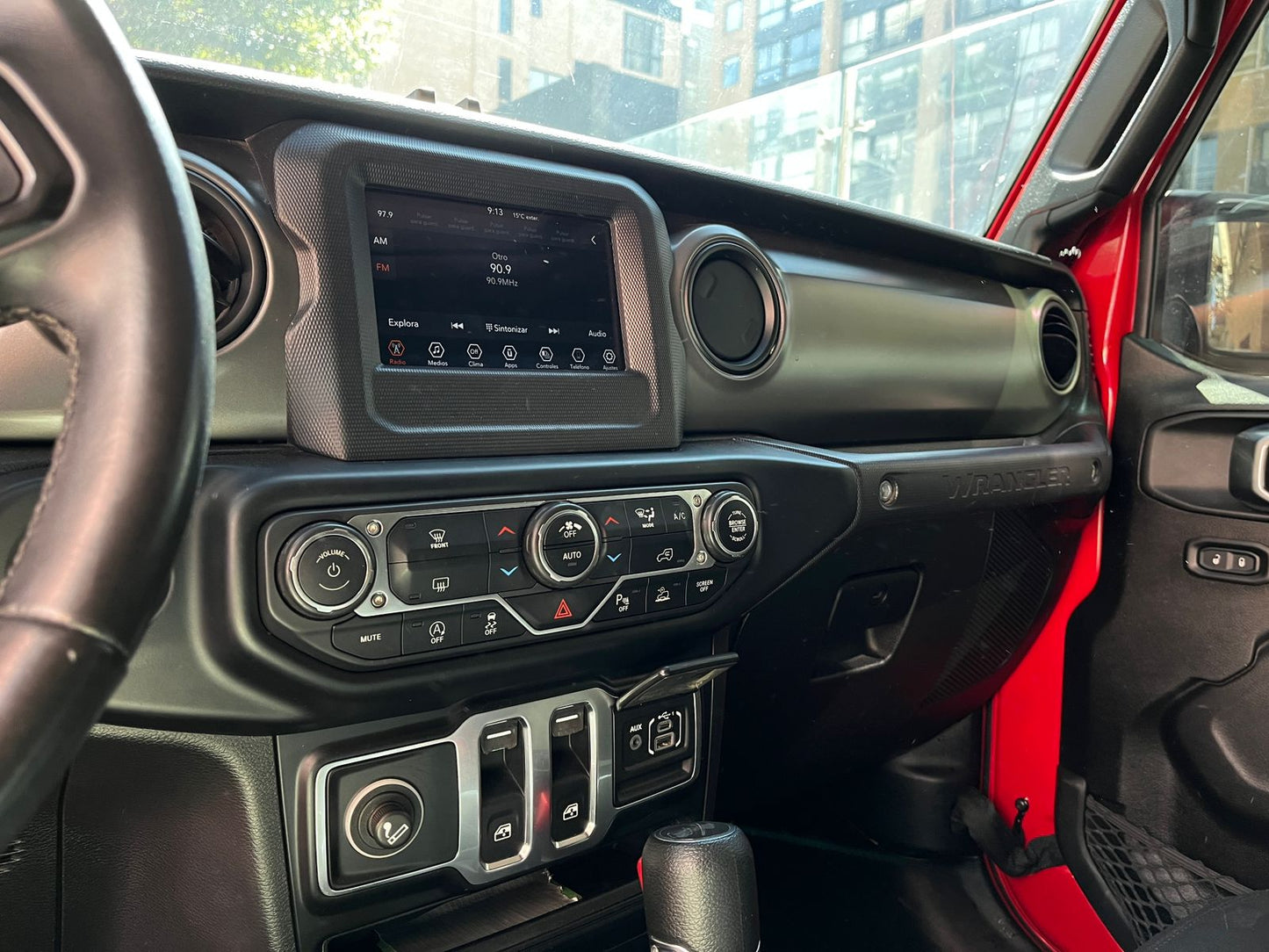 Jeep Wrangler Sport Modelo 2022 - Autos 93