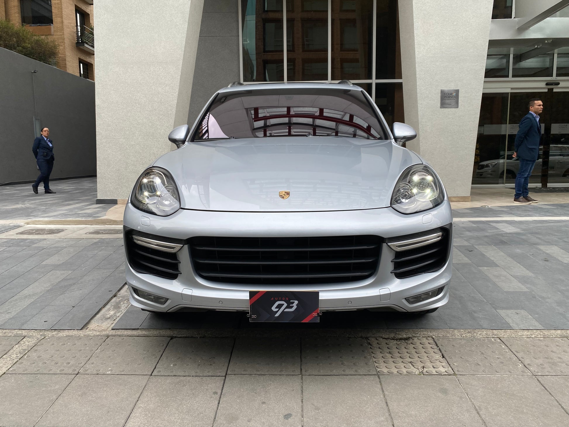 Porsche Cayenne GTS Modelo 2016 - Autos 93