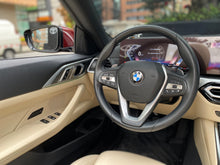 Cargar imagen en el visor de la galería, BMW 420I Cabriolet Modelo 2024
