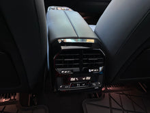 Cargar imagen en el visor de la galería, BMW IX xDrive40 Modelo 2023
