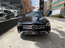 Cargar imagen en el visor de la galería, Mercedes-Benz GLC 300 4MATIC Modelo 2020
