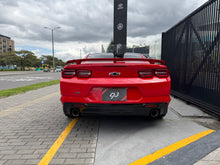 Cargar imagen en el visor de la galería, Chevrolet Camaro RS Modelo 2020
