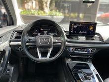 Cargar imagen en el visor de la galería, Audi Q5 45 TFSI Híbrida Modelo 2022
