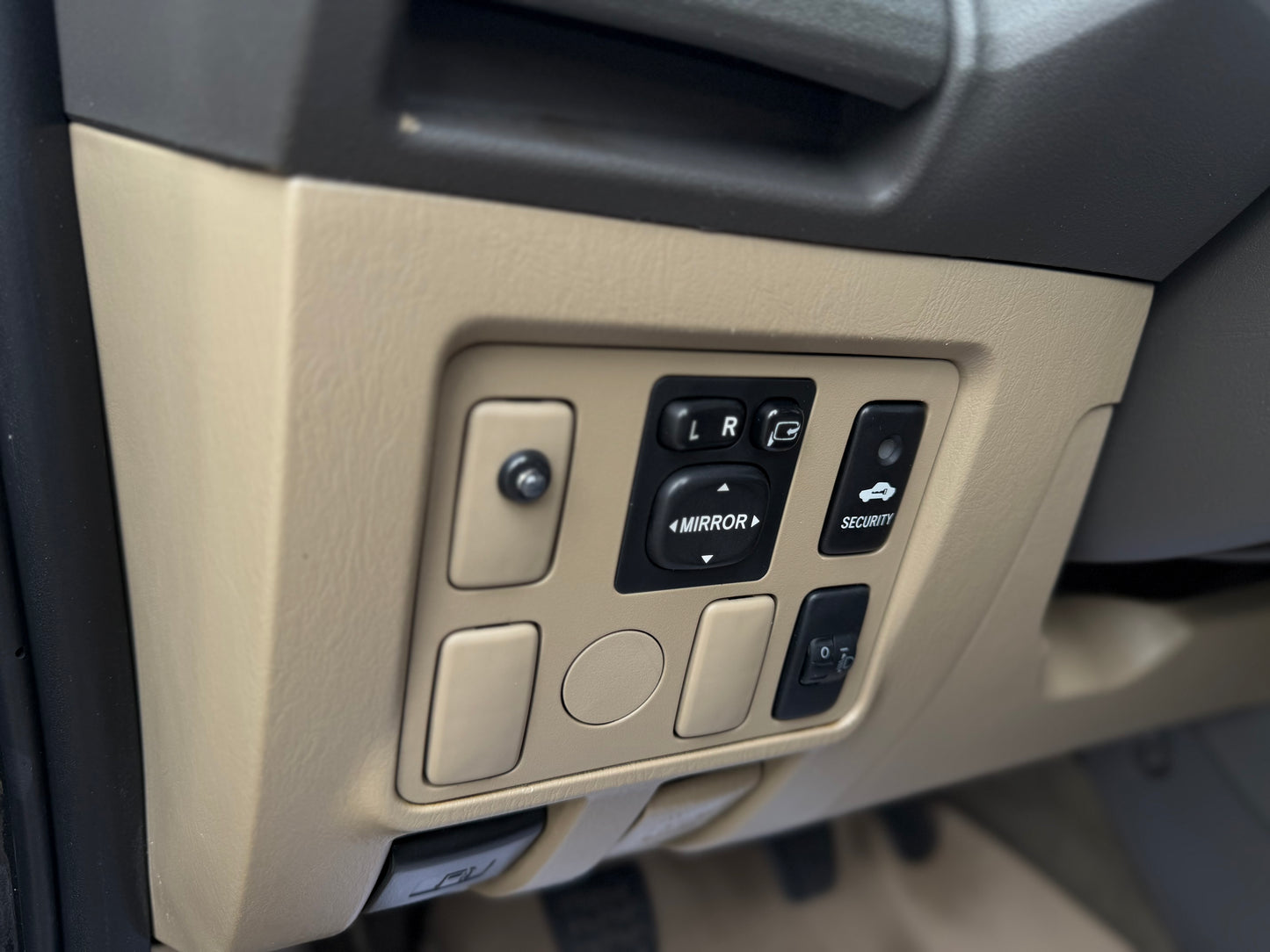 Toyota Fortuner SR5 Urbana Modelo 2012