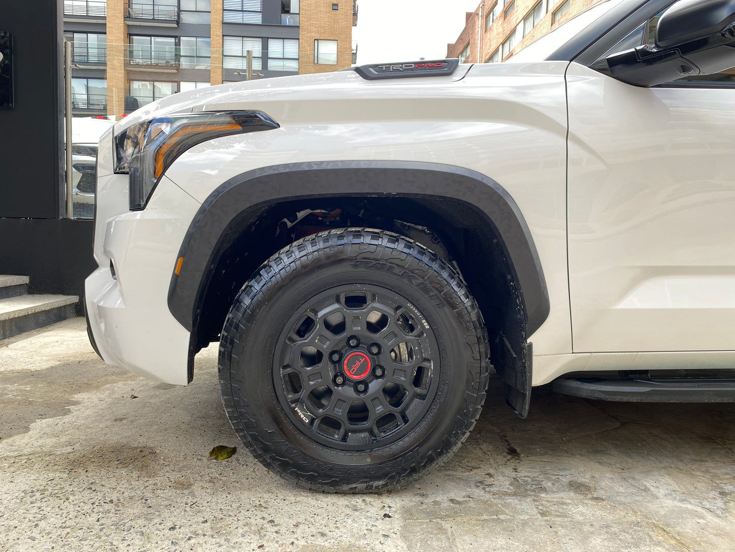 Toyota Sequoia TRD PRO Hibrida Modelo 2025