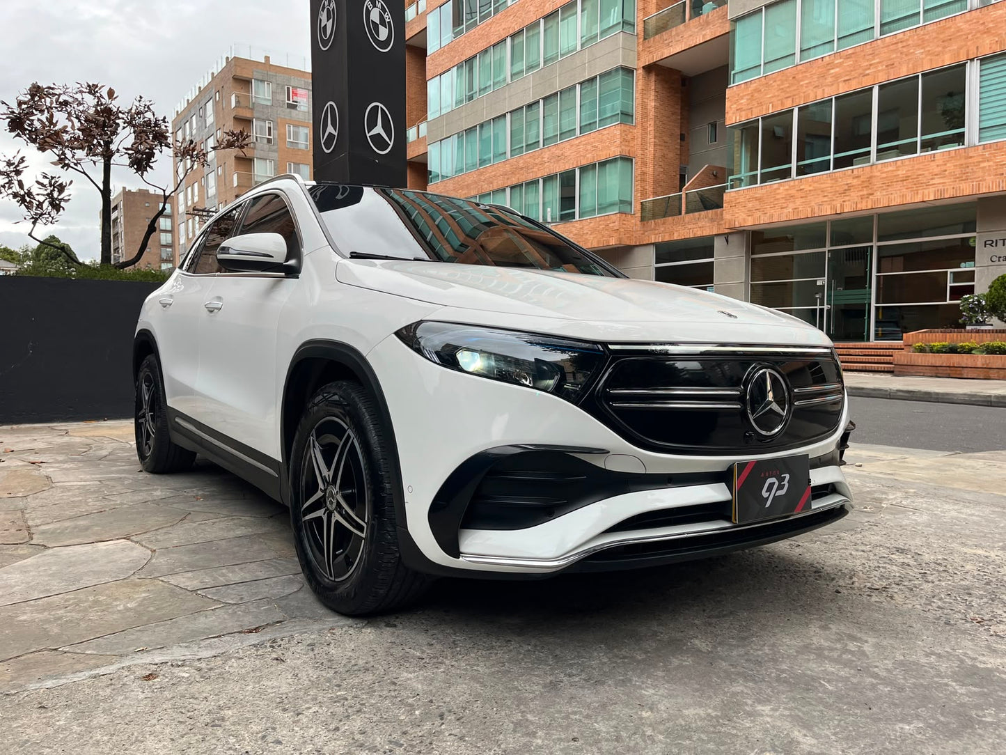 Mercedes-Benz EQA 350 4MATIC Blindada Modelo 2023