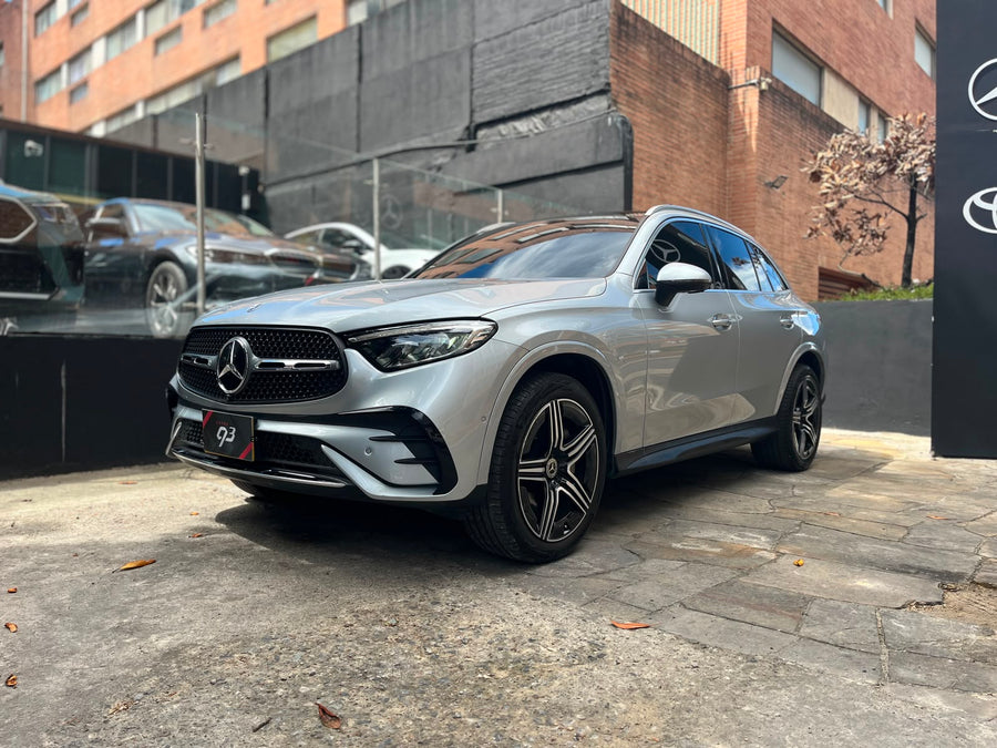 Mercedes-Benz GLC 300 4MATIC Modelo 2025