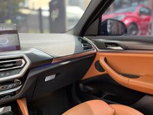 Cargar imagen en el visor de la galería, BMW X4 xDrive30i Modelo 2024
