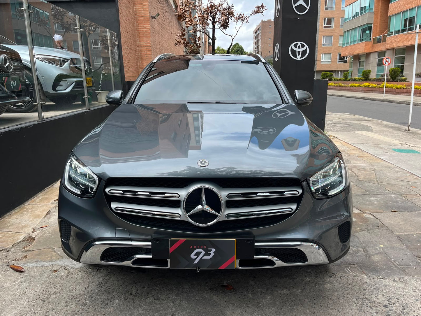 Mercedes-Benz GLC 300 4MATIC Modelo 2020