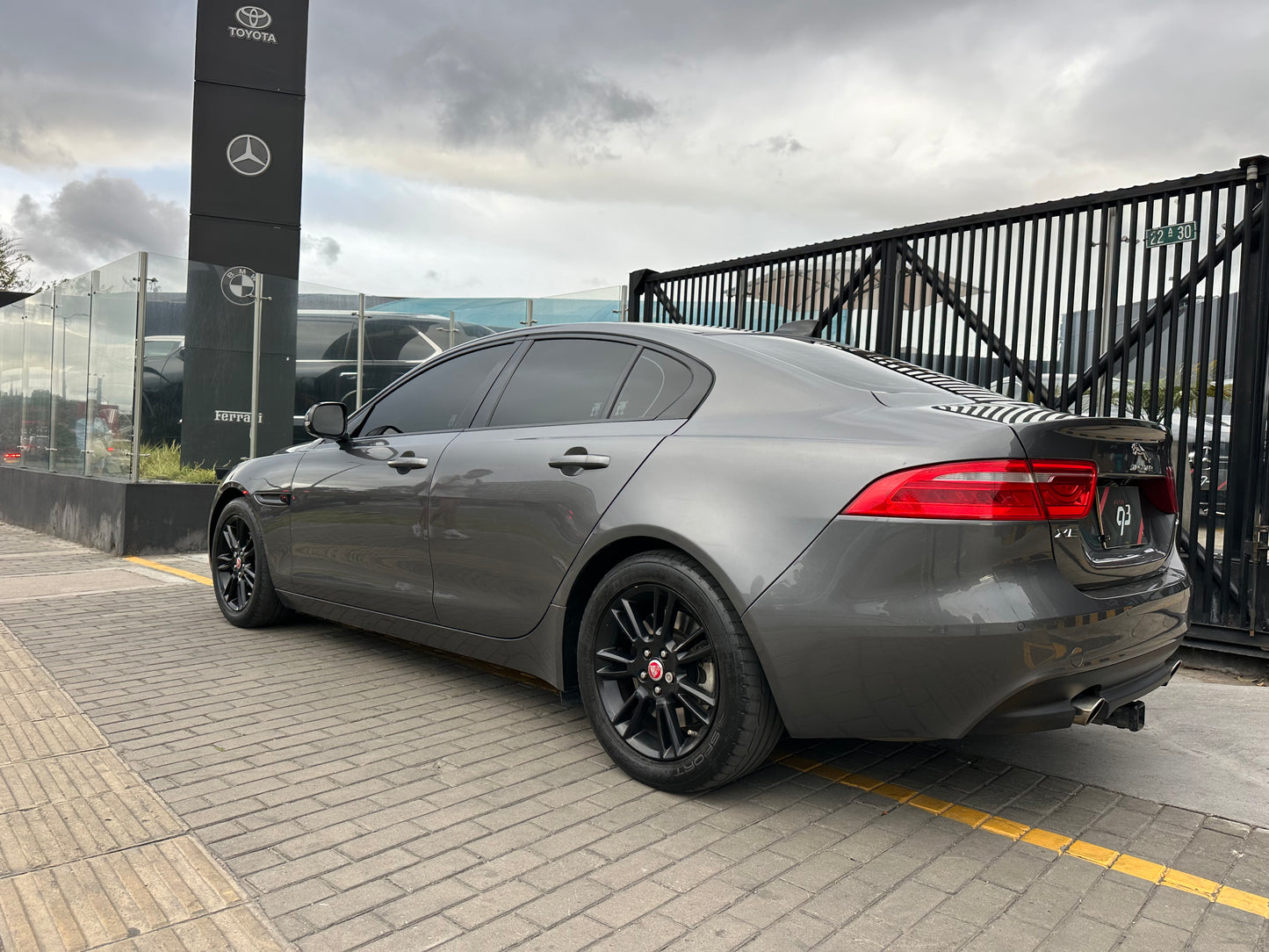Jaguar XE Prestige Modelo 2018