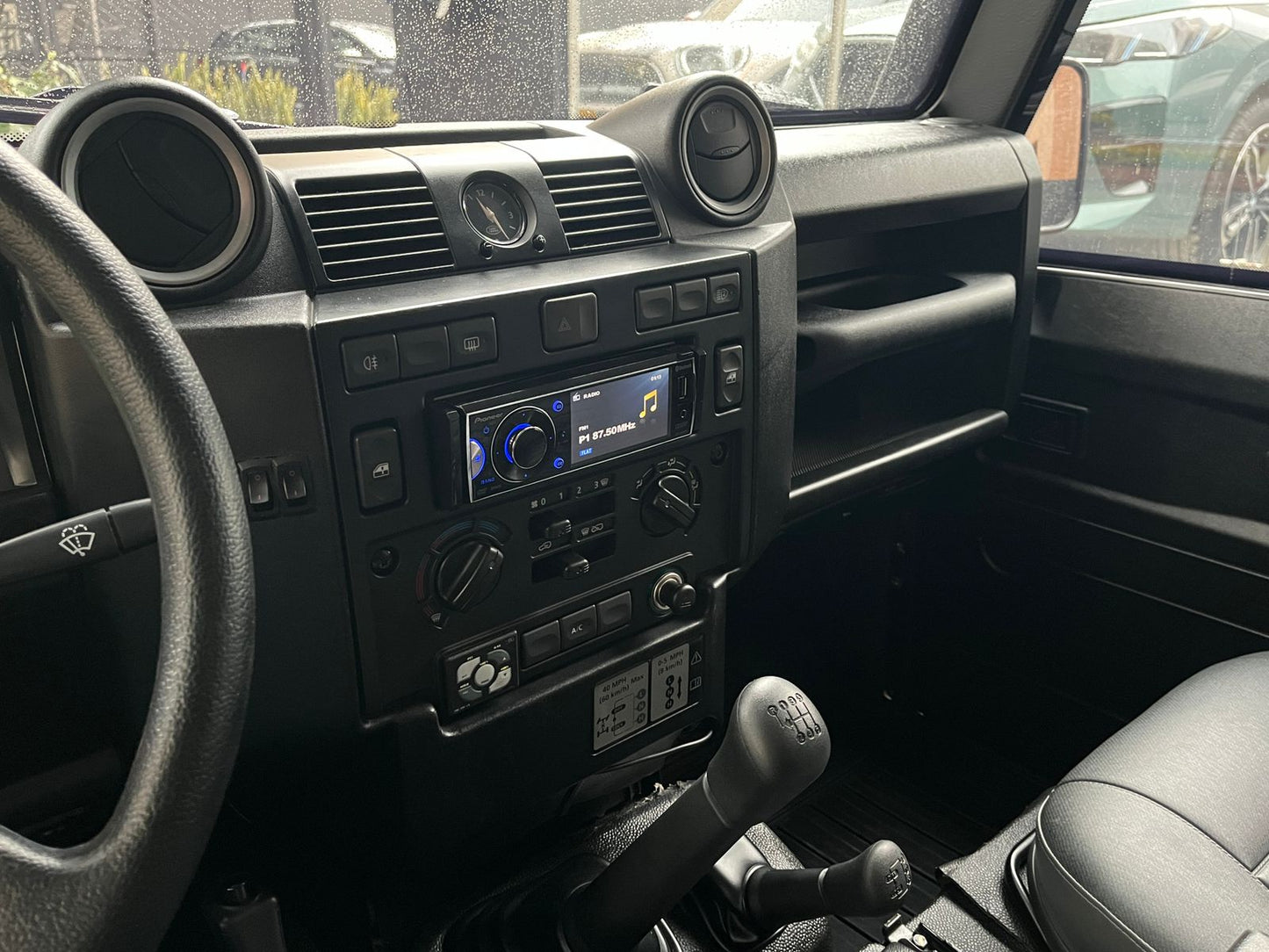 Land Rover Defender 110 S Blindada Modelo 2013