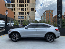 Cargar imagen en el visor de la galería, Mercedes-Benz GLC 300E Coupé Híbrido Modelo 2022
