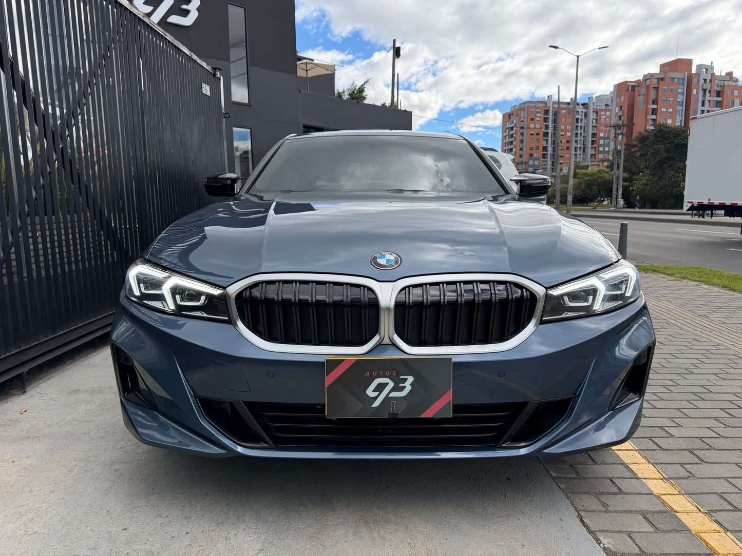 BMW 320i Modelo 2025