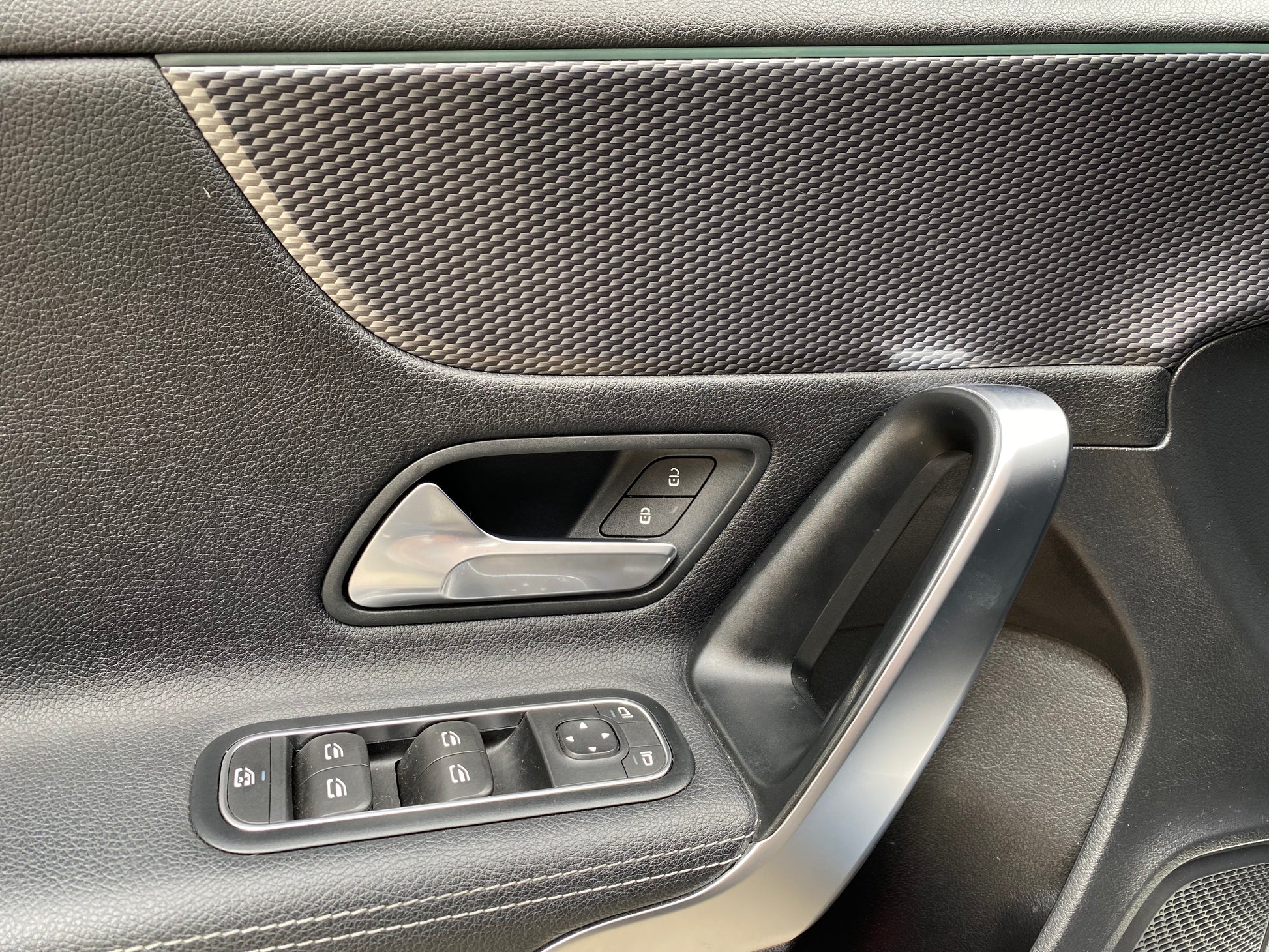 Mercedes-Benz A200 Hatchback Modelo 2022 - Autos 93