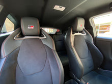Cargar imagen en el visor de la galería, Toyota GR Yaris Modelo 2024

