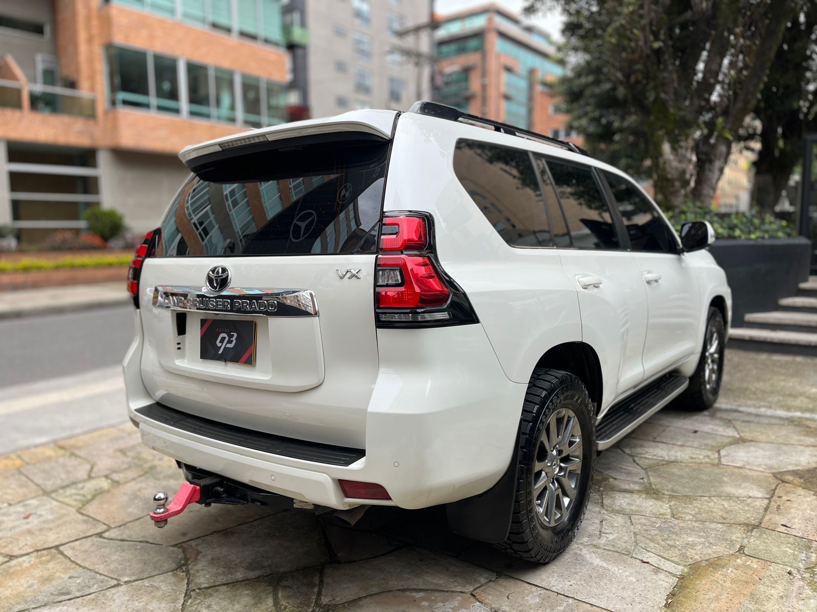 Toyota Prado VX Blindada Modelo 2020 - Autos 93