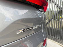 Cargar imagen en el visor de la galería, BMW X5 xDrive50e Modelo 2024
