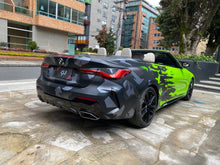 Cargar imagen en el visor de la galería, BMW M440I xDrive Cabriolet Modelo 2022
