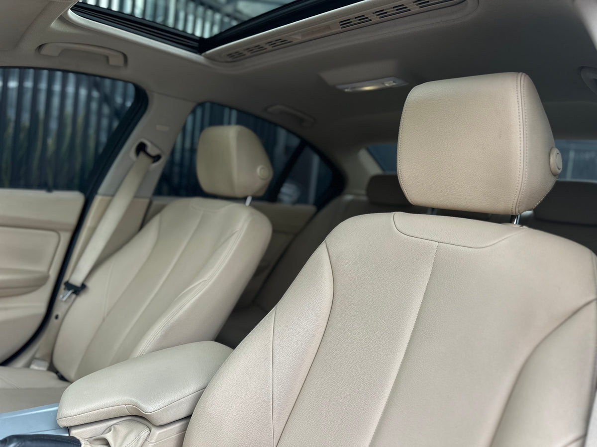 BMW 328i Modelo 2013