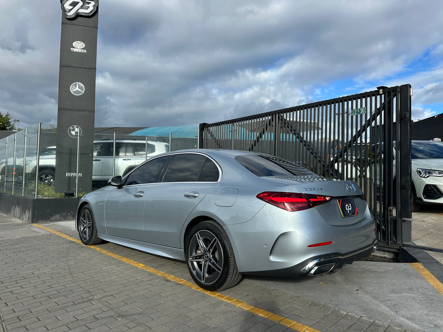 Mercedes -Benz C350e 2023 enchufable