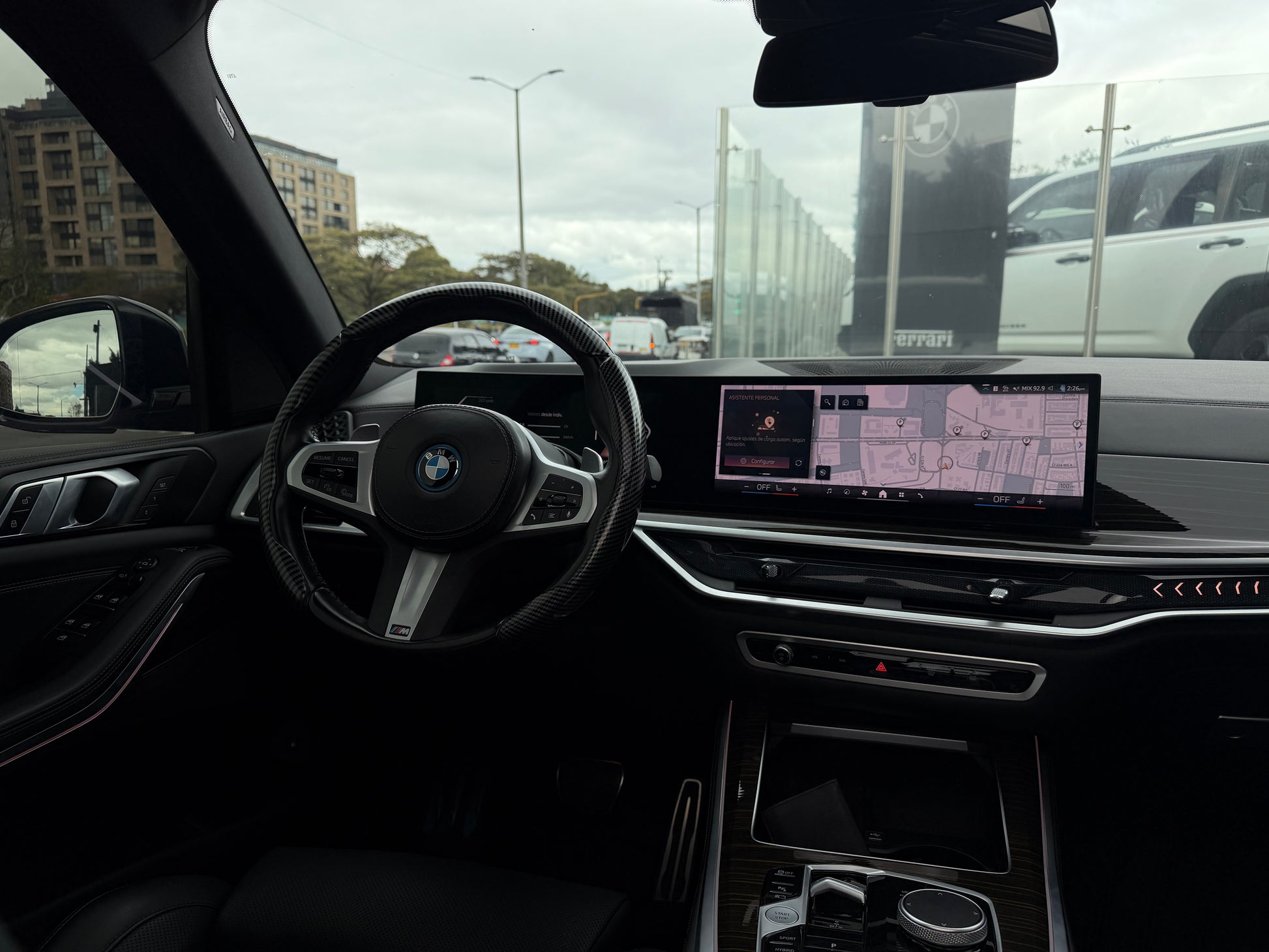 BMW X5 xDrive50e Modelo 2024 - Autos 93