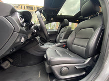 Cargar imagen en el visor de la galería, Mercedes-Benz GLA 200 Modelo 2016
