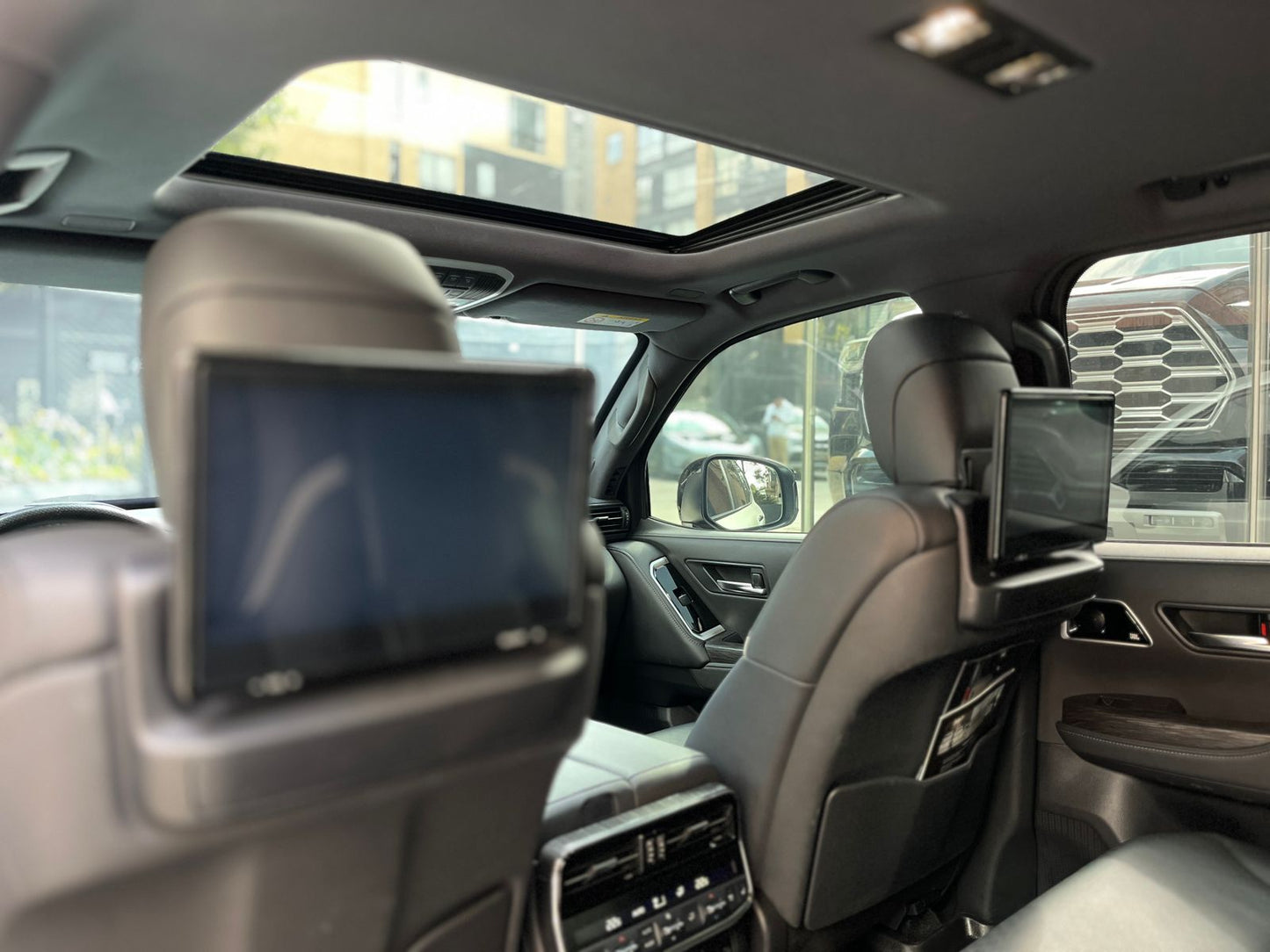 Toyota Land Cruiser 300 GR Sport Modelo 2022