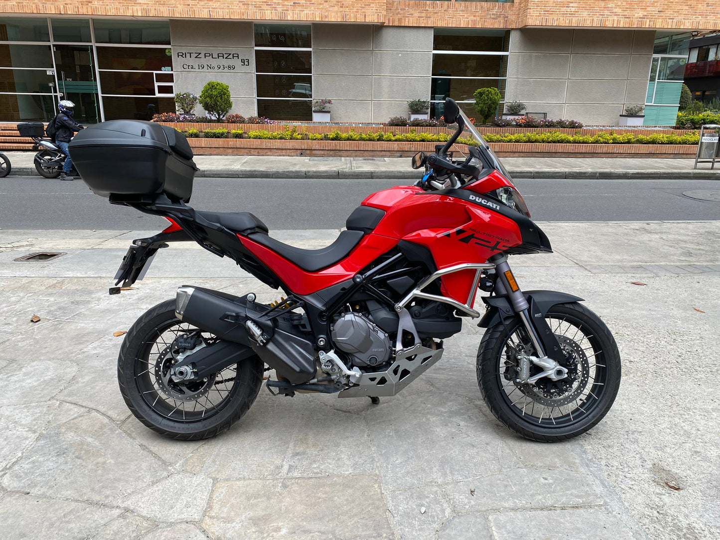 Ducati Multistrada V2 S Modelo 2024 - Autos 93