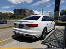Cargar imagen en el visor de la galería, Audi A4 40TFSI Unique Edition Modelo 2023 - Autos 93
