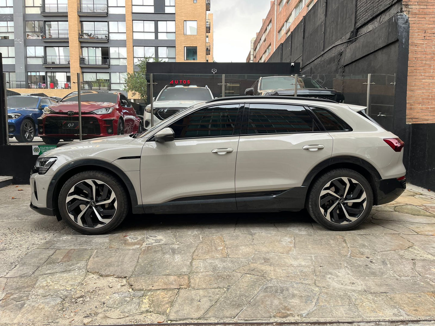 Audi Q8 e-tron Modelo 2024 - Autos 93