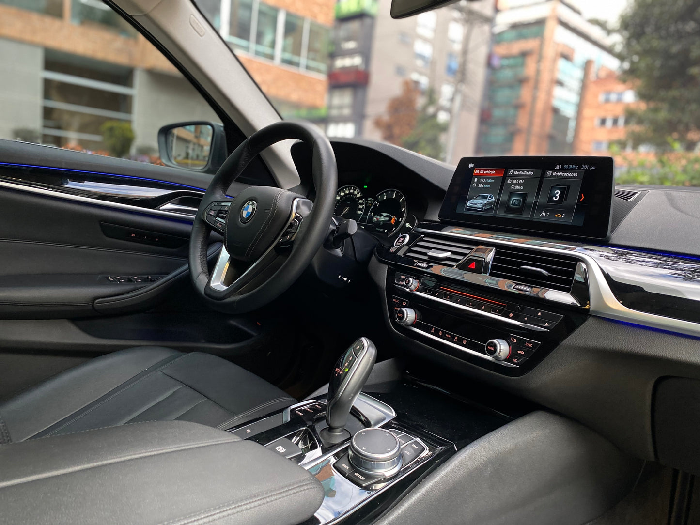 BMW 520I Modelo 2018 - Autos 93