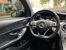 Cargar imagen en el visor de la galería, Mercedes-Benz GLC 250 4MATIC Coupé Modelo 2019
