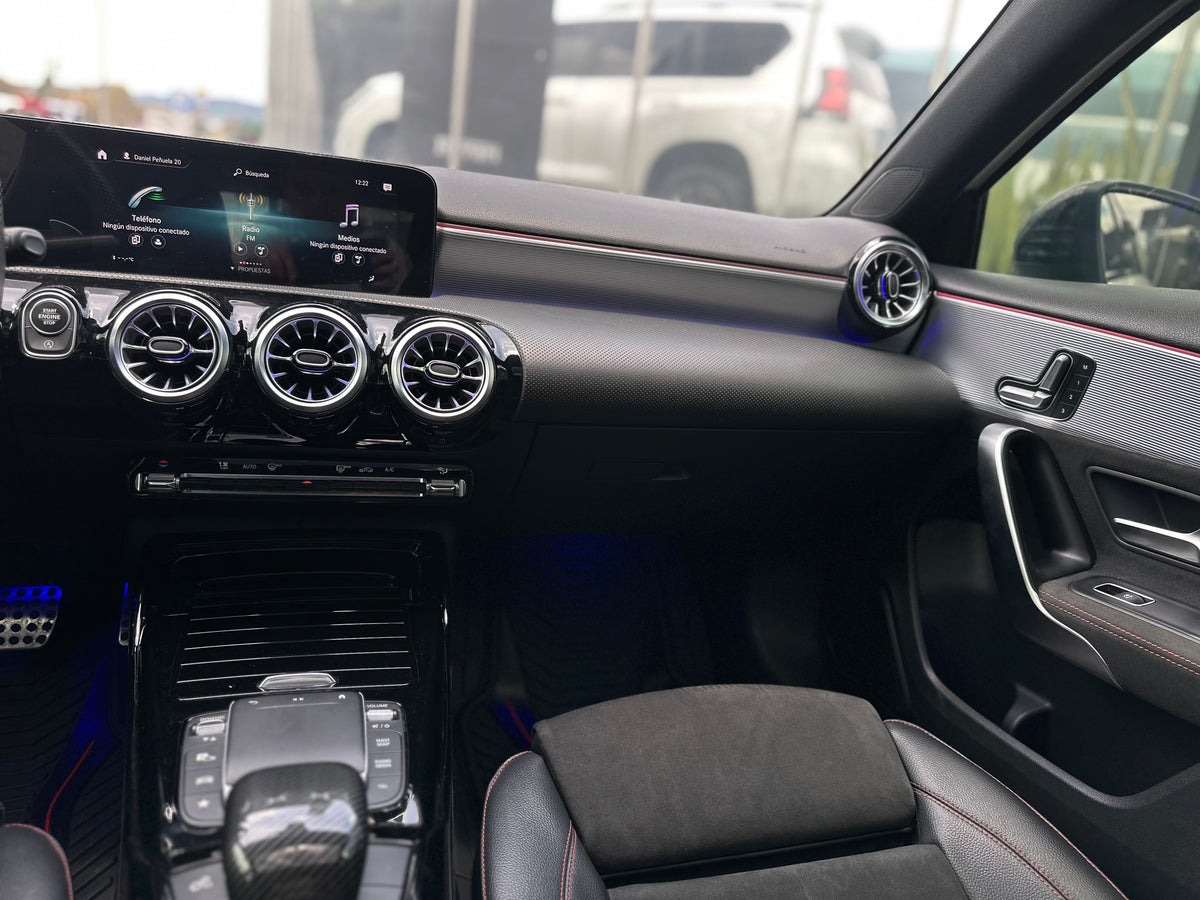 Mercedes-Benz AMG A 35 4MATIC Modelo 2022