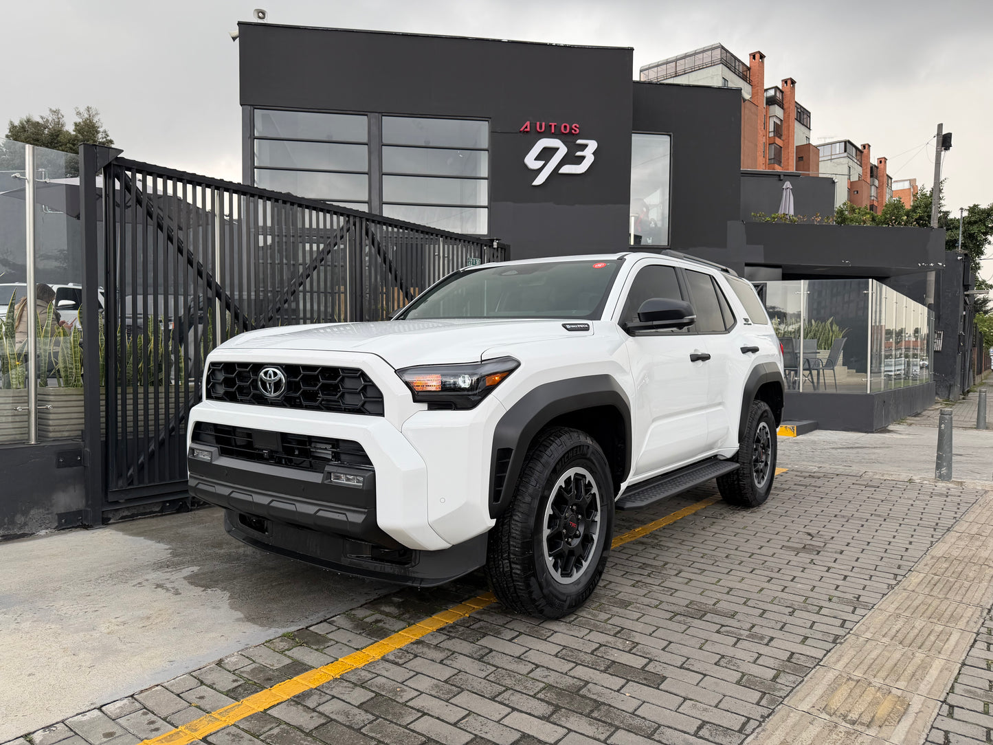 Toyota 4Runner TRD Off Road Hybrid Modelo 2025