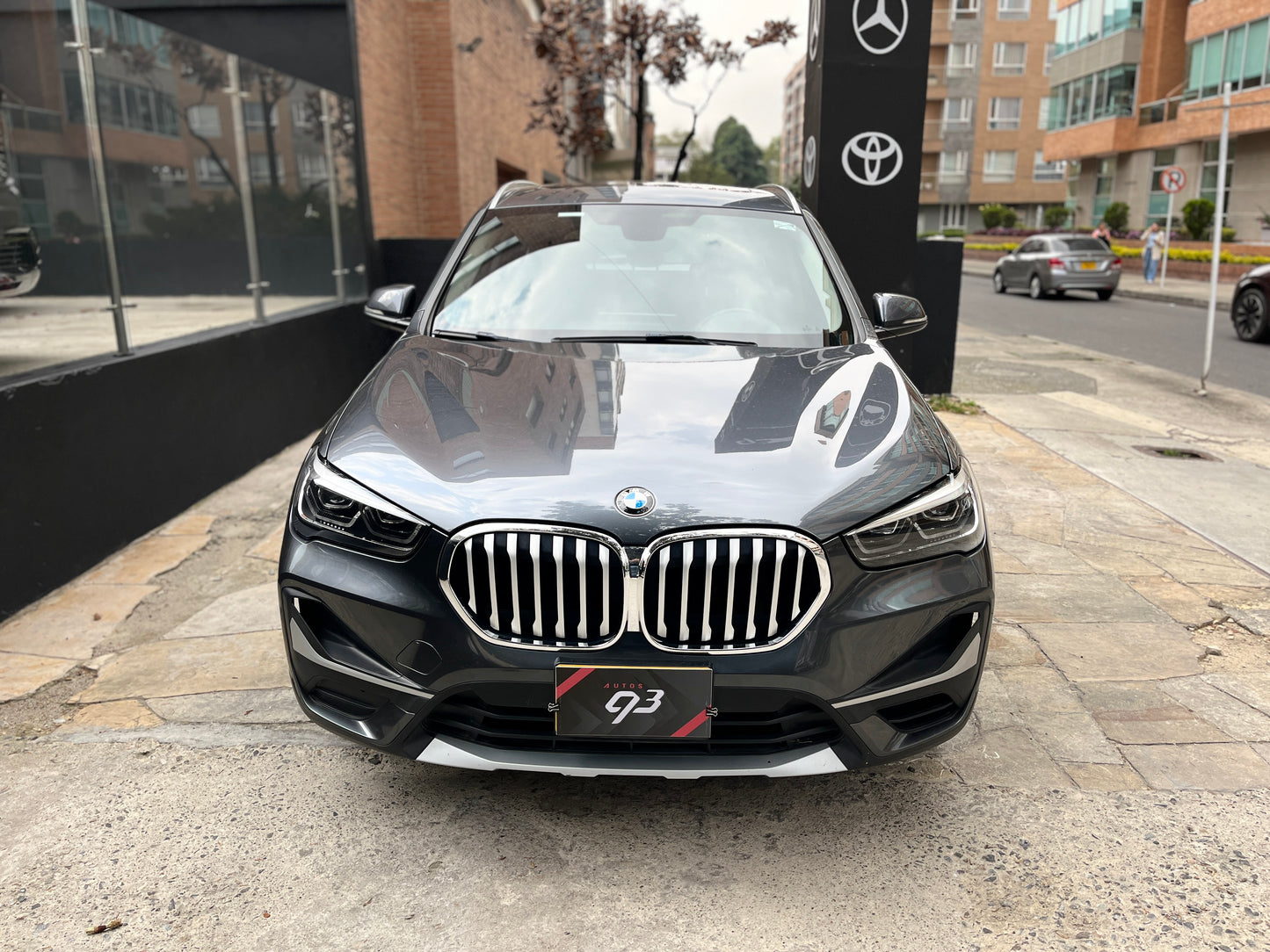 BMW X1 sDrive20i Modelo 2020 - Autos 93