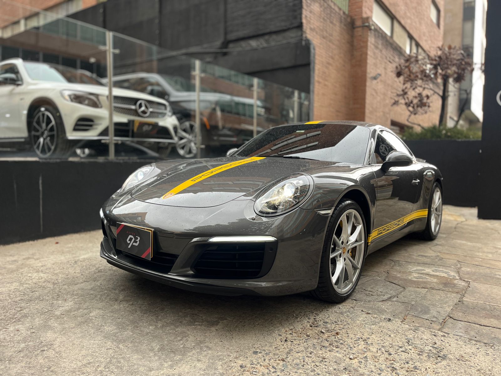 Porsche 911 Carrera Modelo 2018 - Autos 93