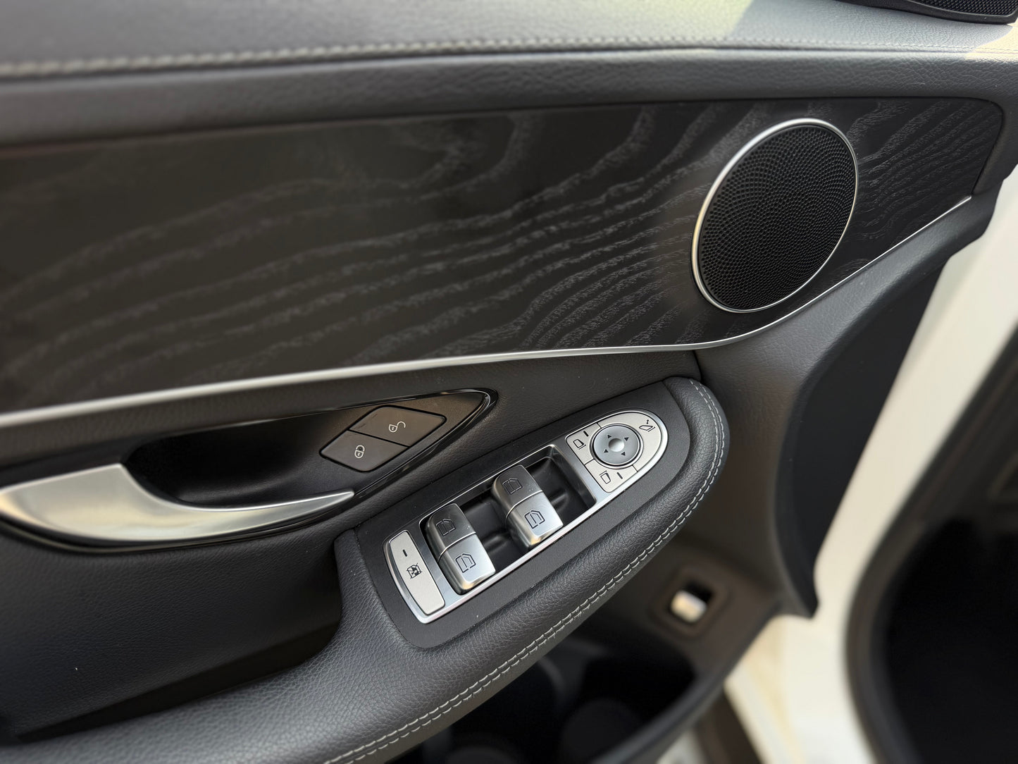 Mercedes Benz GLC 300 Modelo 2020