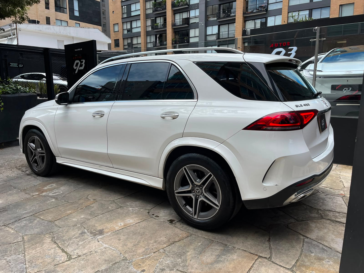 Mercedes-Benz GLE 450 4MATIC Modelo 2023 - Autos 93
