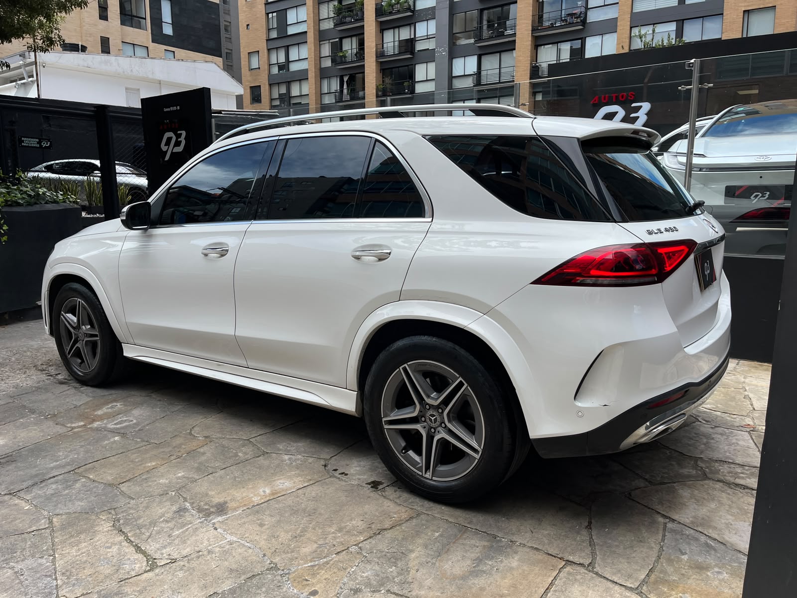 Mercedes-Benz GLE 450 4MATIC Modelo 2023 - Autos 93