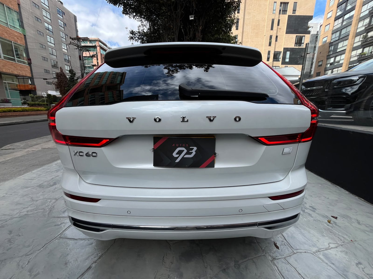 Volvo XC60 T8 Híbrida Enchufable Modelo 2024