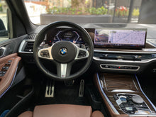 Cargar imagen en el visor de la galería, BMW X5 xDrive40I Modelo 2024
